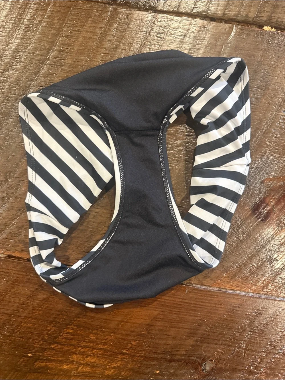 Old Navy Black and White Striped Girls Swim Bottoms